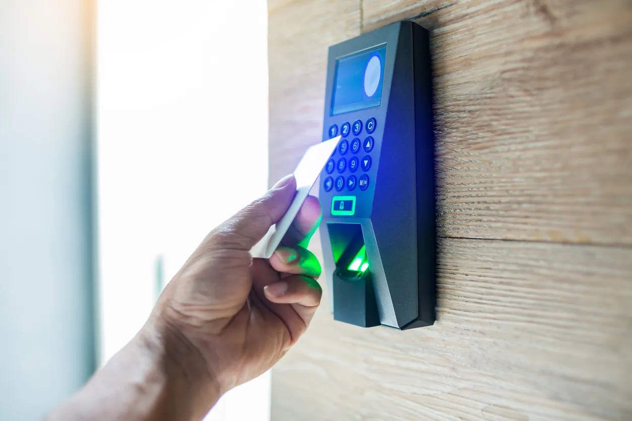 Top Access Control Systems for Offices, Apartments & Warehouses in 2026