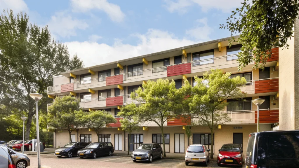 Best Vehicle Access Control Systems for Multifamily Properties